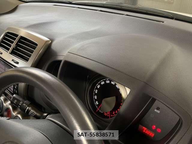 Toyota IST 2012-01 8245488-18