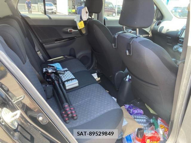 Toyota IST 2009-09 8366411-9