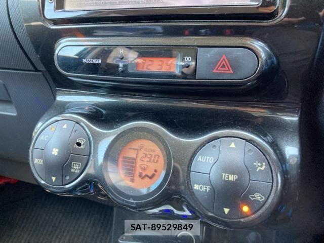 Toyota IST 2009-09 8366411-17