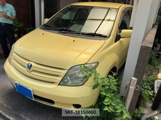 Toyota IST 2004-01 8366412-1
