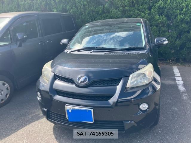Toyota IST 2012-03 8412971-1