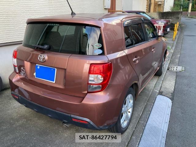 Toyota IST 2007-09 8412969-2