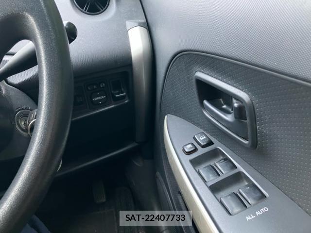 Toyota IST 2005-08 8412970-9