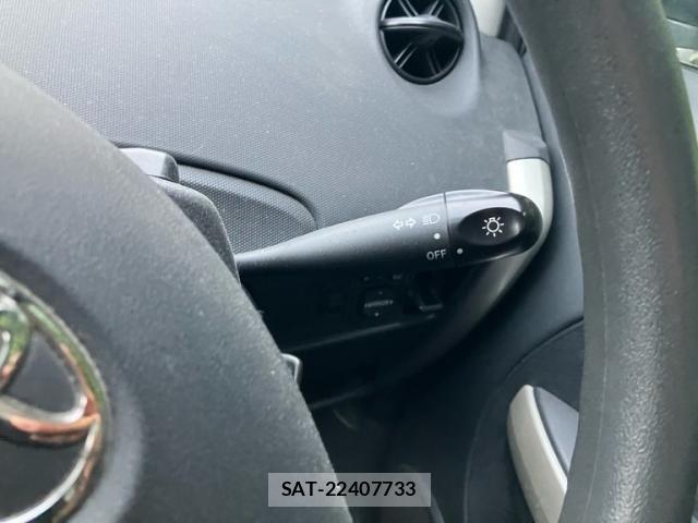 Toyota IST 2005-08 8412970-12