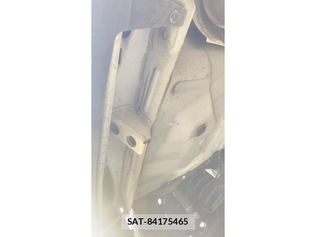 Toyota IST 2004-12 8562227-10