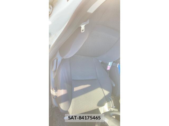 Toyota IST 2004-12 8562227-11