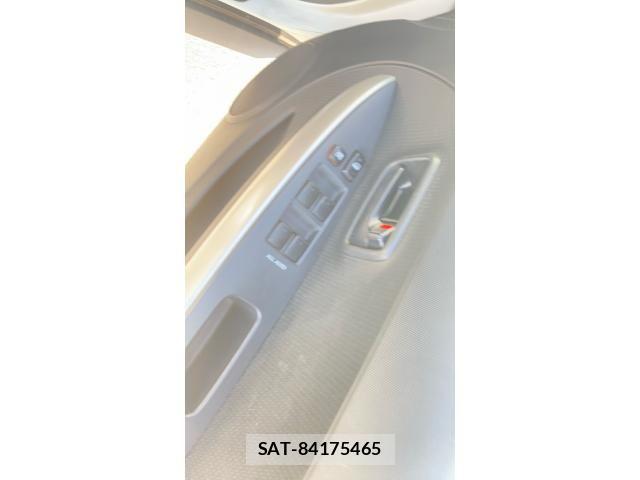 Toyota IST 2004-12 8562227-12