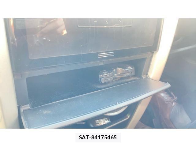 Toyota IST 2004-12 8562227-18