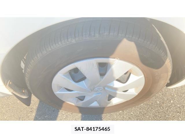 Toyota IST 2004-12 8562227-5