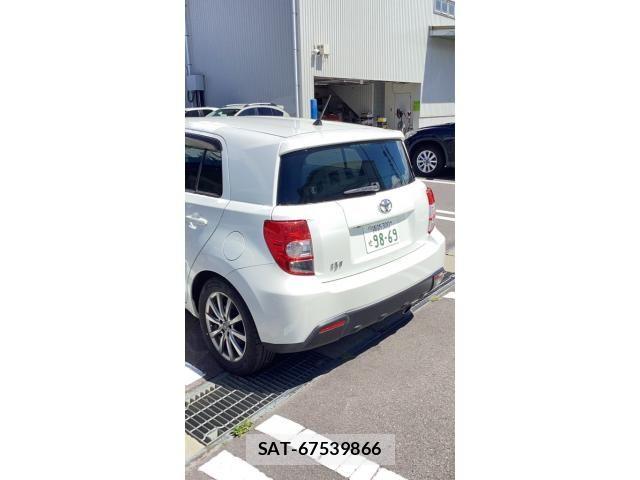 Toyota IST 2008-07 8666289-1