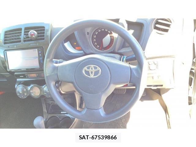 Toyota IST 2008-07 8666289-19