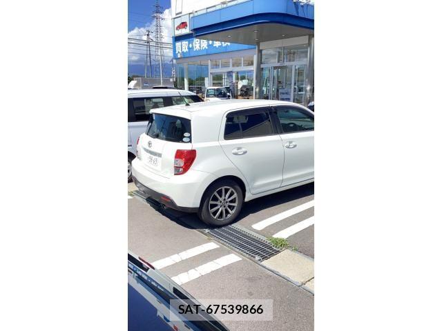 Toyota IST 2008-07 8666289-2