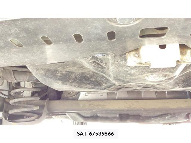 Toyota IST 2008-07 8666289-4
