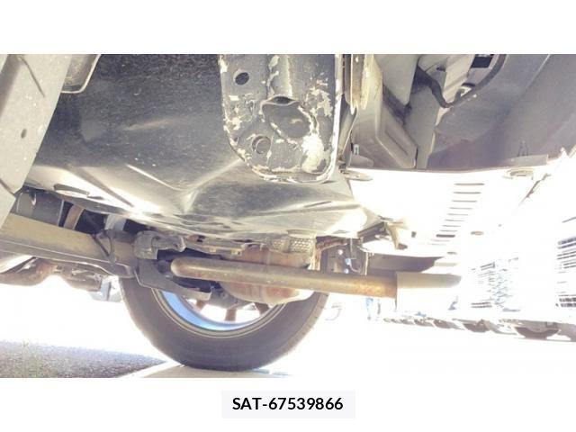 Toyota IST 2008-07 8666289-5
