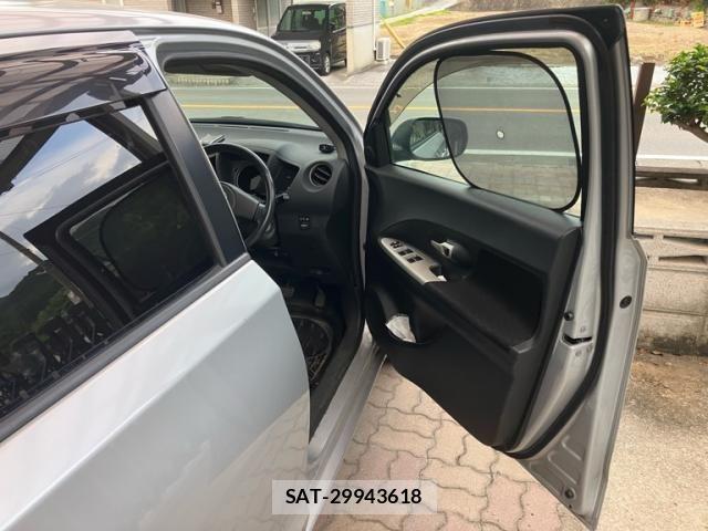 Toyota IST 2009-11 8659573-9
