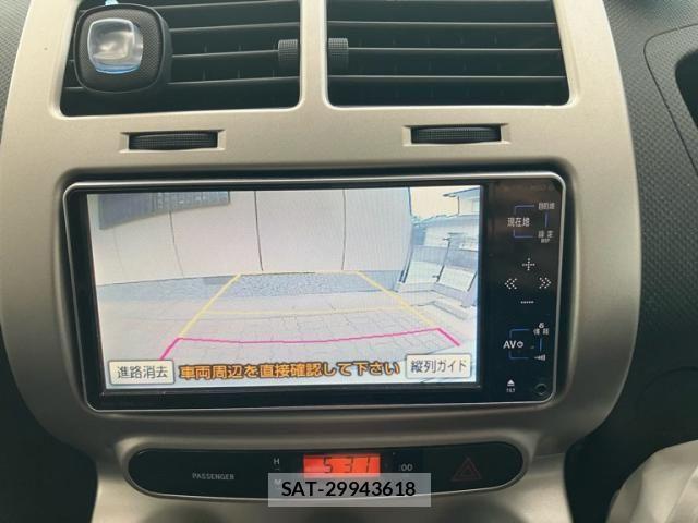 Toyota IST 2009-11 8659573-18