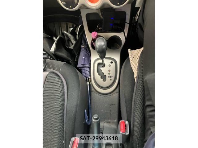 Toyota IST 2009-11 8659573-21