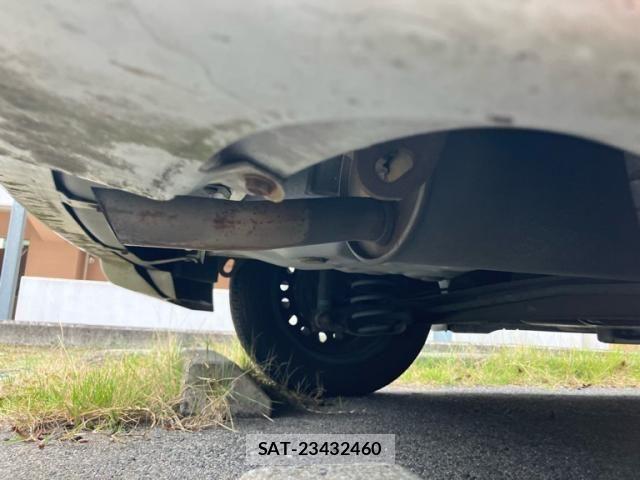Toyota IST 2002-05 8880186-9