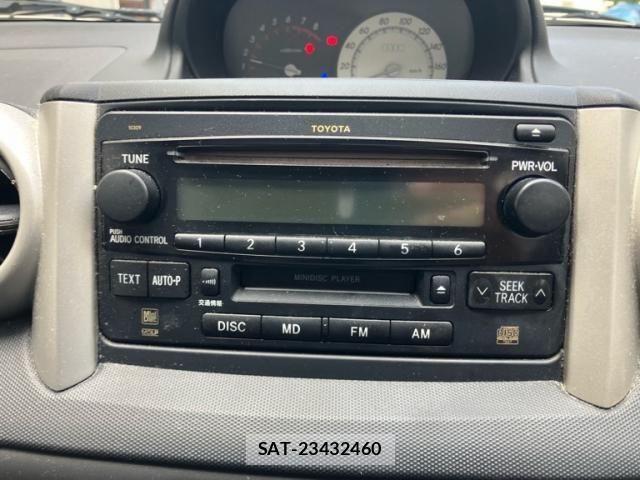 Toyota IST 2002-05 8880186-23