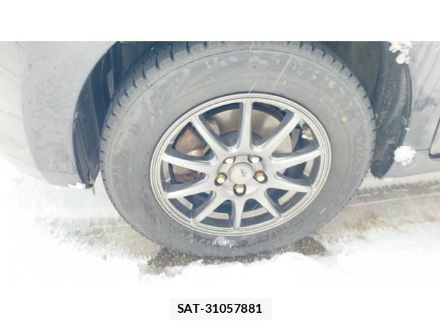 Toyota IST 2015-09 7058955-8