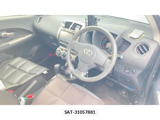 Toyota IST 2015-09 7058955-13