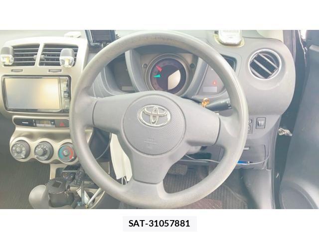 Toyota IST 2015-09 7058955-15