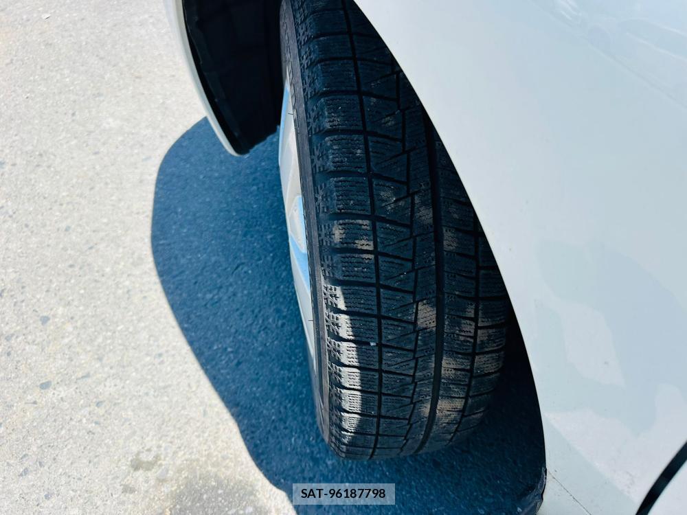 Toyota IST 2005-02 7349926-31