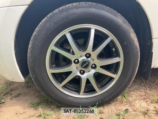 Toyota IST 2002-10 8627217-9