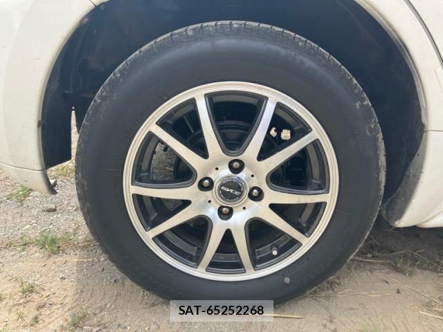 Toyota IST 2002-10 8627217-7