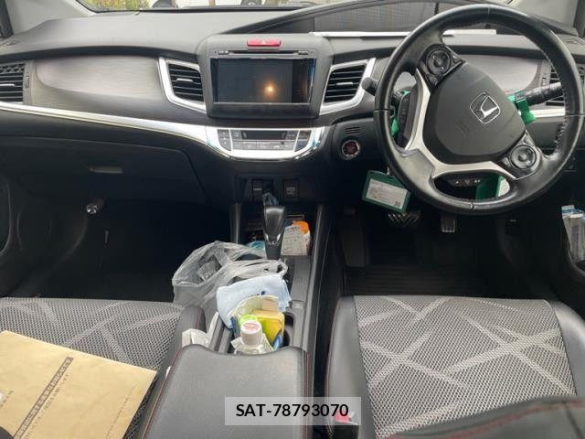 Honda JADE 2017-11 8245489-1