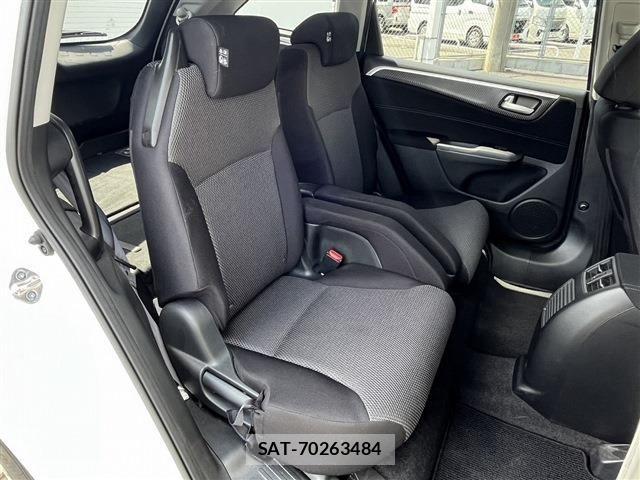 Honda JADE 2016-10 6815376-15