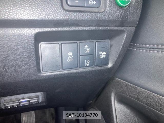 Honda JADE 2017-04 8036108-7