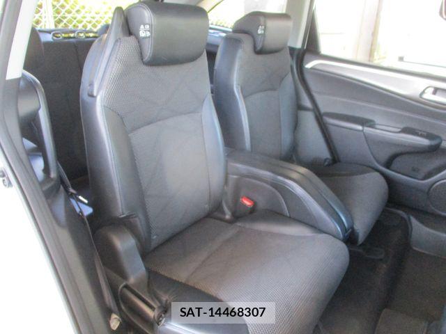 Honda JADE 2016-04 8457715-17