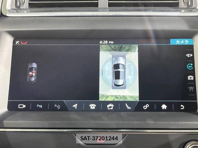 Jaguar E-PACE 2018-05 517697-6