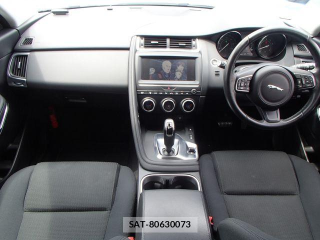 Jaguar E-PACE 2019-03 1040761-9