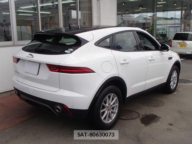 Jaguar E-PACE 2019-03 1040761-3