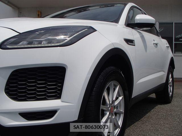 Jaguar E-PACE 2019-03 1040761-7