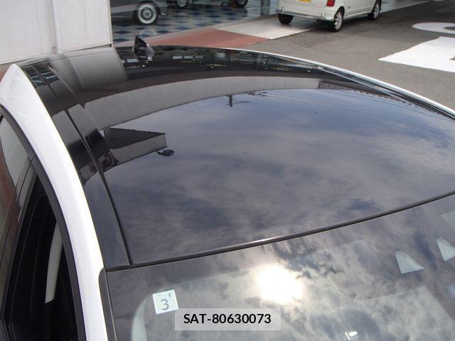 Jaguar E-PACE 2019-03 1040761-8