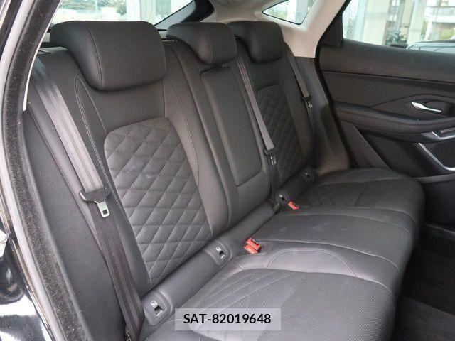 Jaguar E-PACE 2018-07 1412904-16