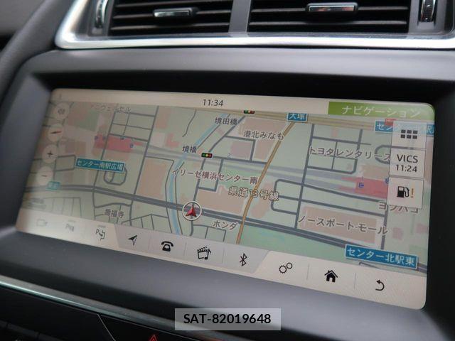 Jaguar E-PACE 2018-07 1412904-7