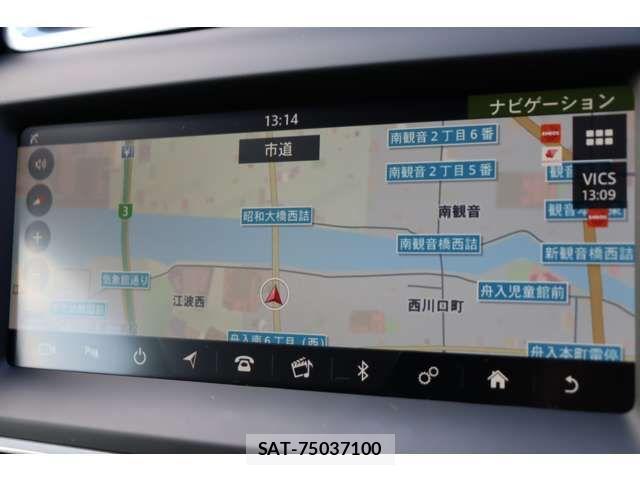 Jaguar E-PACE 2019-11 1825542-16