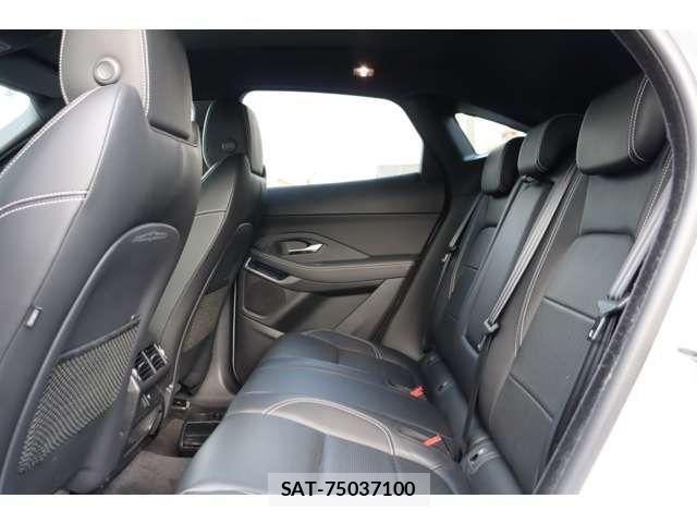 Jaguar E-PACE 2019-11 1825542-8