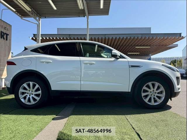 Jaguar E-PACE 2020-07 4421294-14