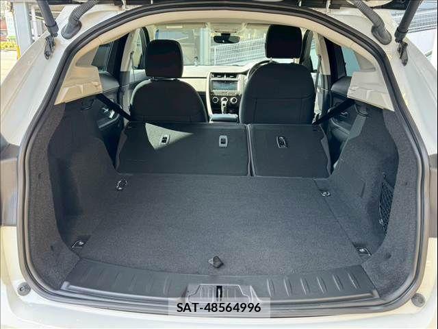 Jaguar E-PACE 2020-07 4421294-17