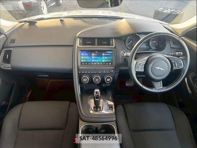 Jaguar E-PACE 2020-07 4421294-2