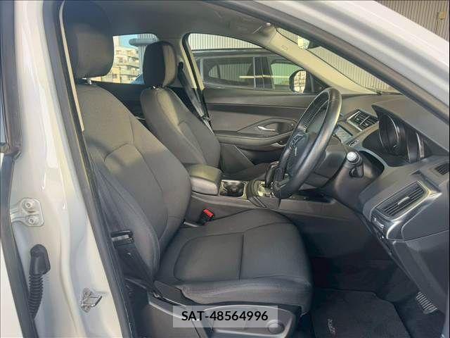 Jaguar E-PACE 2020-07 4421294-5
