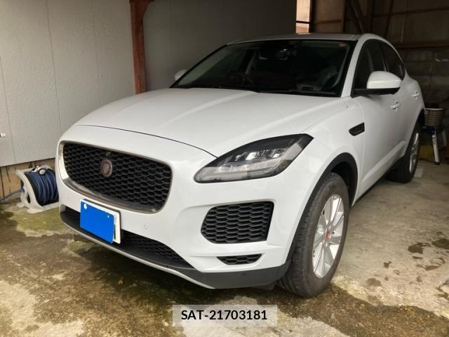 Jaguar E-PACE 2018-06 4421295-2
