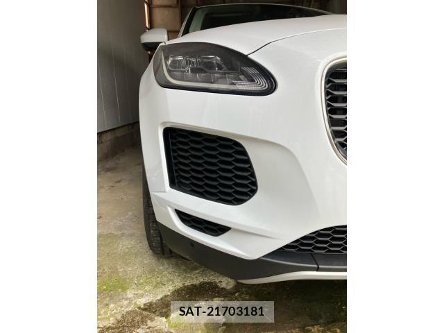 Jaguar E-PACE 2018-06 4421295-3