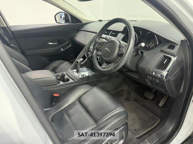 Jaguar E-PACE 2018-05 6498657-8