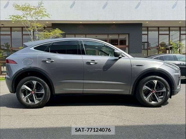 Jaguar E-PACE 2022-01 6815366-14